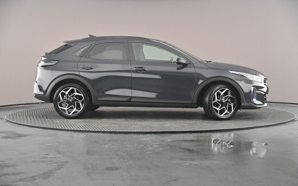 2026 KIA XCeed