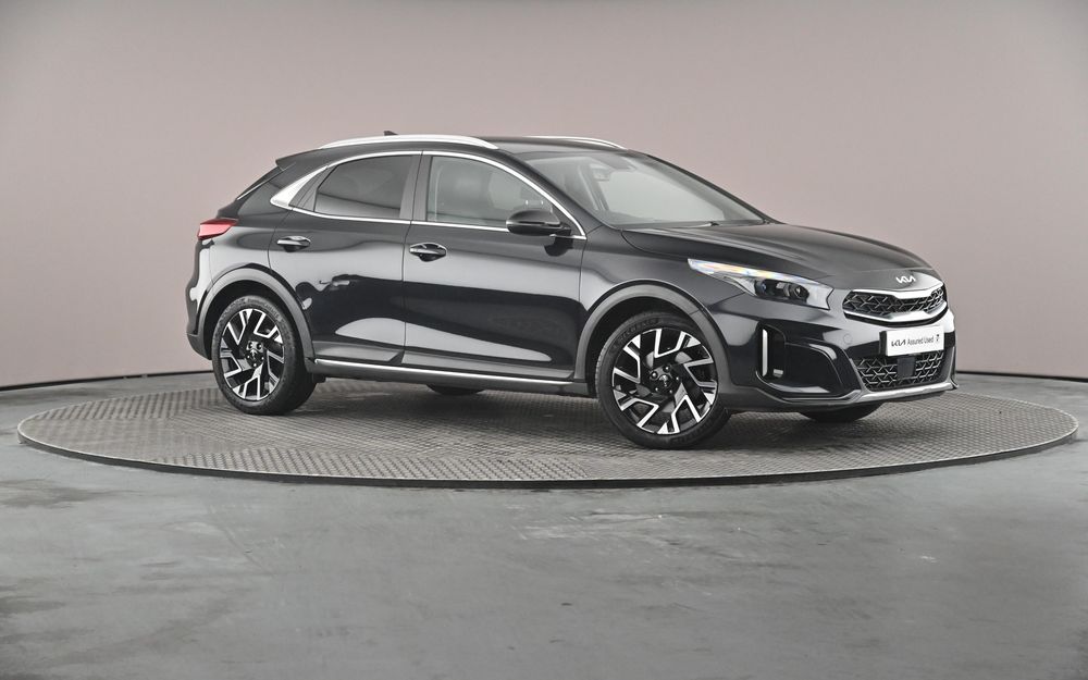 2023 KIA XCeed