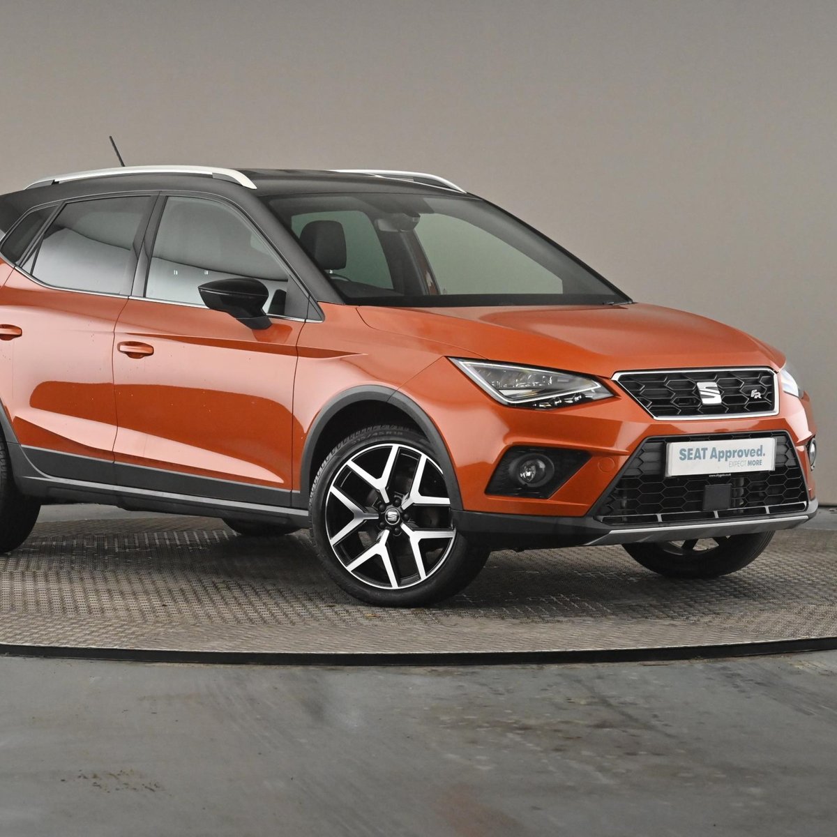 SEAT Arona LY68RZE Slough SEAT Citygate