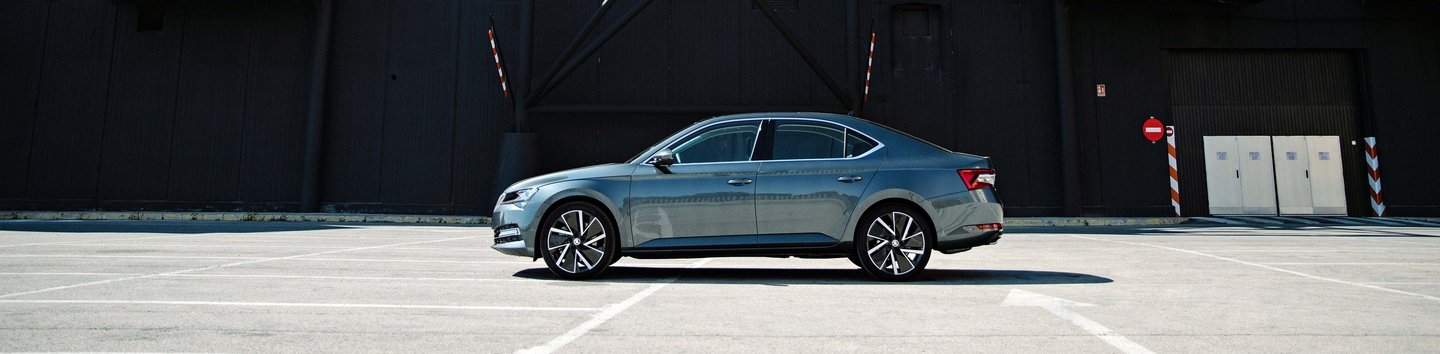 All-New Superb Hatch SE L